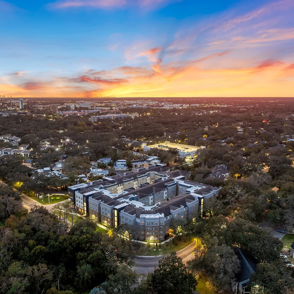 Building-Exterior-07-Halo-46-Tampa-12