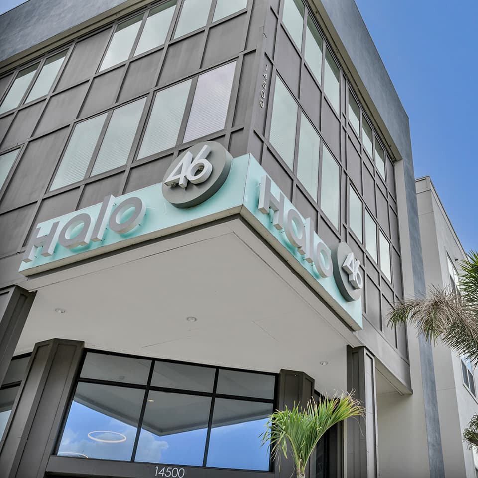 Halo46—Exterior-(2)
